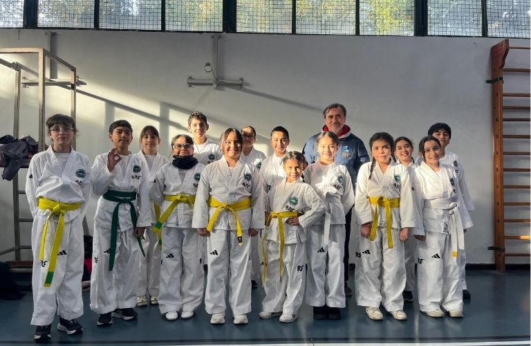 Selección de Taekwondo brilló en torneo nacional infantil con más de 20 medallas